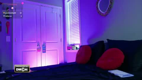 Alice online show from October 2025 06:20:01 PM