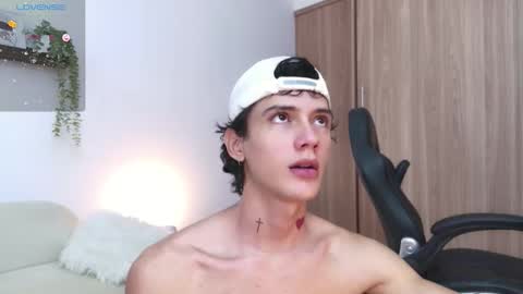 Snapshot of badboy_one chatting on September 2025 08:35:01 PM jhojan online show from September 2025 08:35:01 PM