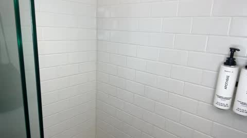 Snapshot of badboyson65 chatting on January 2026 12:58:02 AM HotWifeFun32 online show from January 2026 12:58:02 AM