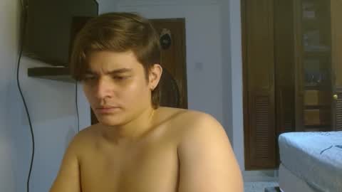 Snapshot of badbunny_69_ chatting on February 2026 06:17:01 AM badbunny_69_ online show from February 2026 06:17:01 AM