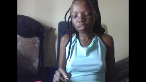 baddie_floxxy online show from May 2026 05:03:01 AM