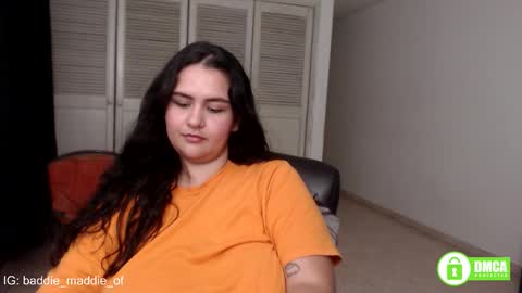 Snapshot of baddie_maddie_ chatting on November 2025 07:07:01 AM want custom text me through my snap 3 online show from November 2025 07:07:01 AM