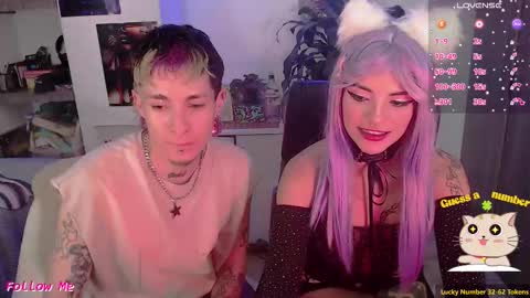 Snapshot of badeyes_crazylilgoat chatting on September 2025 11:04:02 PM Dan Lila online show from September 2025 11:04:02 PM