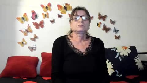 Snapshot of badgg chatting on February 2025 04:31:01 PM Gina online show from February 2025 04:31:01 PM