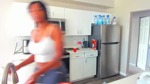 badgurldnay online show from September 2025 07:08:01 PM