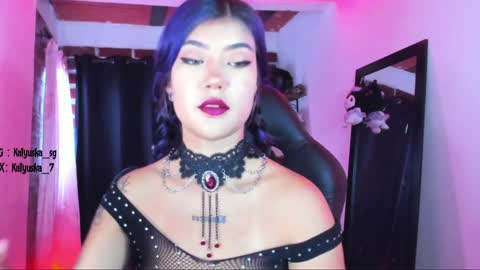 Snapshot of badkatyuska chatting on December 2024 07:04:02 PM Please help me to reach 100 thumbs up online show from December 2024 07:04:02 PM