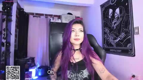 Snapshot of badkatyuska chatting on February 2026 06:51:02 PM Please help me to reach 100 thumbs up online show from February 2026 06:51:02 PM