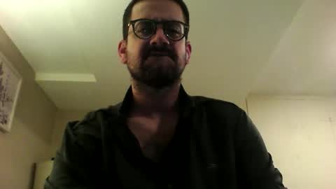 Snapshot of badtwister chatting on February 2025 06:03:01 AM badtwister online show from February 2025 06:03:01 AM