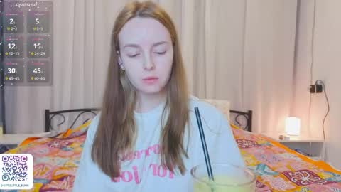 Snapshot of bae_cake_ chatting on May 2026 06:57:01 PM Alice online show from May 2026 06:57:01 PM