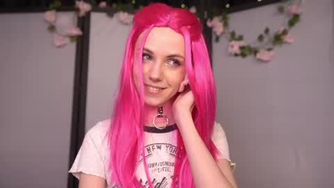 Molly  links in bio online show from July 2026 08:52:02 PM