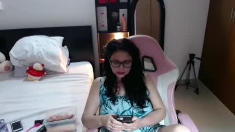 sandra online show from November 2025 10:26:02 AM