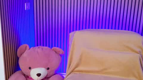 Snapshot of bailey_blair chatting on January 2026 04:55:01 PM Bailey online show from January 2026 04:55:01 PM