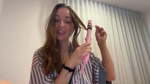 baileyrosee online show from March 2026 10:57:01 PM