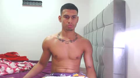 bairon_hugedick777 online show from March 2025 06:11:01 PM