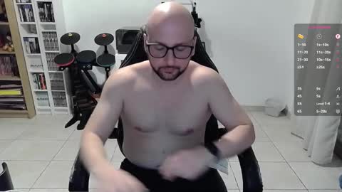 Seggiola online show from November 2025 06:17:01 PM