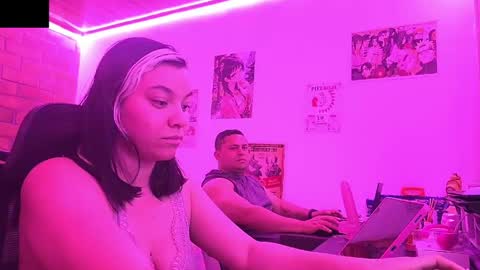 Snapshot of balomil chatting on March 2026 05:22:01 AM balomil online show from March 2026 05:22:01 AM