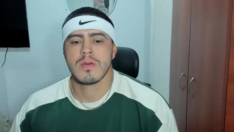 Andres -  online show from October 2025 01:58:01 AM