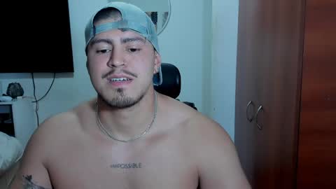Andres -  online show from May 2026 04:18:01 AM