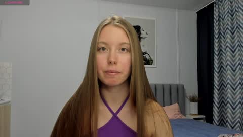 Snapshot of bam_bi chatting on December 2024 12:34:02 AM Kira online show from December 2024 12:34:02 AM