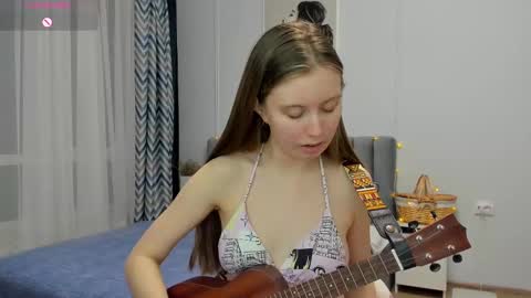 Snapshot of bam_bi chatting on February 2025 12:09:01 AM Kira online show from February 2025 12:09:01 AM