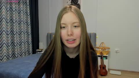 Snapshot of bam_bi chatting on March 2025 11:09:02 PM Kira online show from March 2025 11:09:02 PM