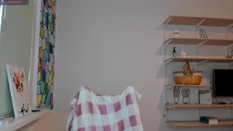 Snapshot of bam_bi chatting on September 2025 03:14:01 PM Kira online show from September 2025 03:14:01 PM