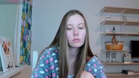 Snapshot of bam_bi chatting on September 2025 03:50:02 PM Kira online show from September 2025 03:50:02 PM