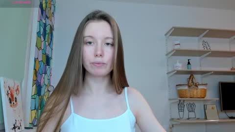 Kira online show from December 2025 03:09:02 PM