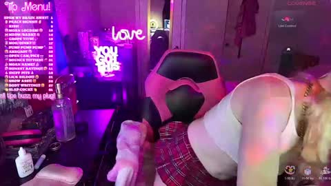 Bambi Sparkles TS online show from May 2026 02:51:02 AM