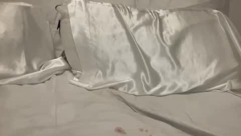 bambidxon online show from October 2025 11:36:01 PM