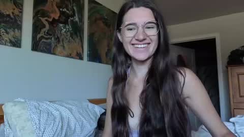 bambifarrina online show from June 2026 03:05:02 PM