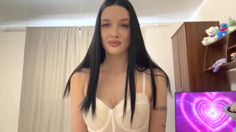 Snapshot of bambihardimon chatting on February 2026 09:06:02 AM Jene online show from February 2026 09:06:02 AM