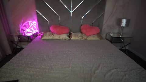 Bambi online show from February 2025 01:04:02 AM