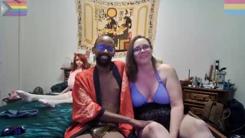 Snapshot of bandohusbando chatting on January 2025 05:59:02 AM Bando Husbando online show from January 2025 05:59:02 AM