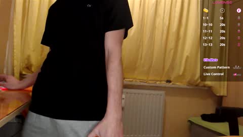       online show from December 2025 07:53:01 PM