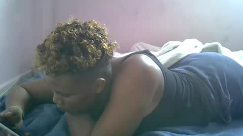 Snapshot of bantubaby chatting on November 2025 09:31:01 AM bantubaby online show from November 2025 09:31:01 AM