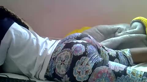 Snapshot of bantubaby chatting on December 2025 10:30:01 AM bantubaby online show from December 2025 10:30:01 AM