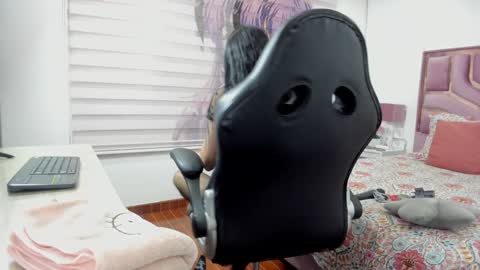 Gabi  online show from January 2025 08:57:02 PM