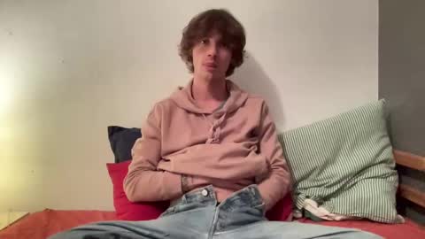 Snapshot of baptisteriviere chatting on December 2024 10:33:02 PM baptisteriviere online show from December 2024 10:33:02 PM