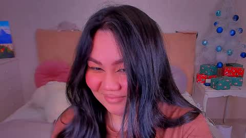 Barbie Kim online show from December 2024 05:56:01 AM