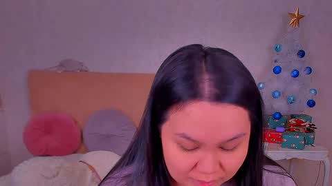 Barbie Kim online show from December 2024 10:25:01 PM