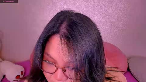 Barbie Kim online show from September 2025 01:33:01 PM