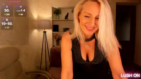 Snapshot of barbara_summers chatting on December 2024 01:41:01 PM Barbara online show from December 2024 01:41:01 PM