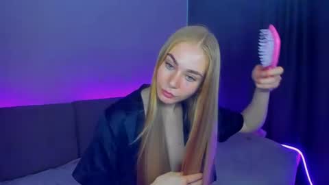 Snapshot of barbarachic chatting on July 2026 10:12:02 AM BarbaraChic online show from July 2026 10:12:02 AM