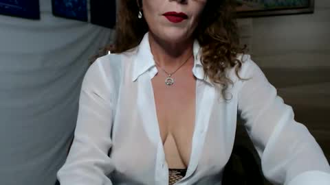 BARBARA DOMME online show from December 2025 08:37:02 PM