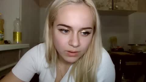 barbie___girl online show from March 2026 06:47:01 PM