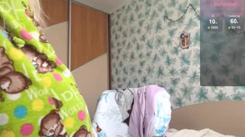 Snapshot of barbie_angel_ chatting on March 2026 07:57:01 AM Barbie online show from March 2026 07:57:01 AM