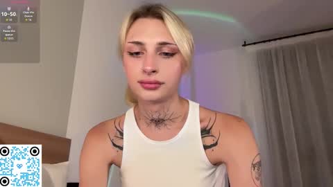 My name is Molly. Please say hello I like talking to you. If you have any wishes or obscene desires please use the tip menu online show from September 2025 07:46:01 PM