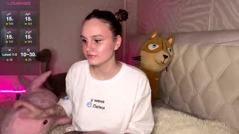 Snapshot of barbie_charm_ chatting on February 2026 08:05:02 PM Rina online show from February 2026 08:05:02 PM