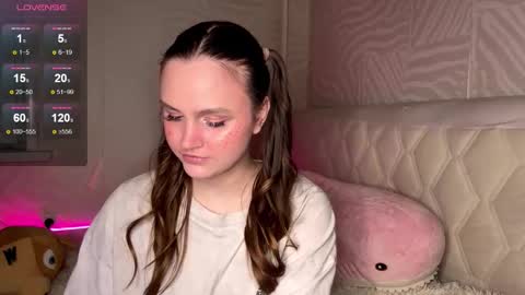 Snapshot of barbie_charm_ chatting on February 2026 10:29:01 PM Rina online show from February 2026 10:29:01 PM